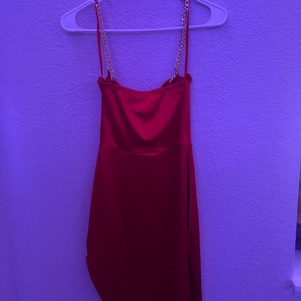Red Dress 😍 - Picture 3 of 4